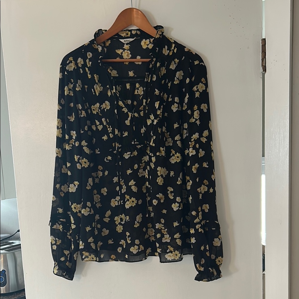 Buffalo David Bitton Black Ruffled Blouse